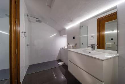 Villa Marco - Salle de bain<span><span><span> - Location Suites proche Sitges</span></span></span>